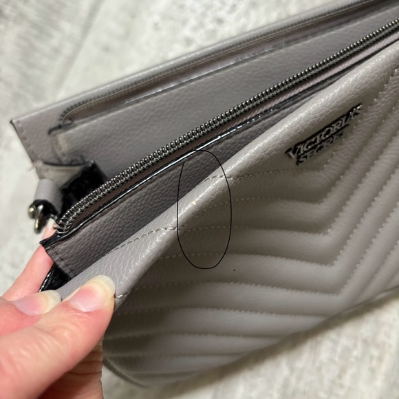 Small Purse - Picture 7 of 9